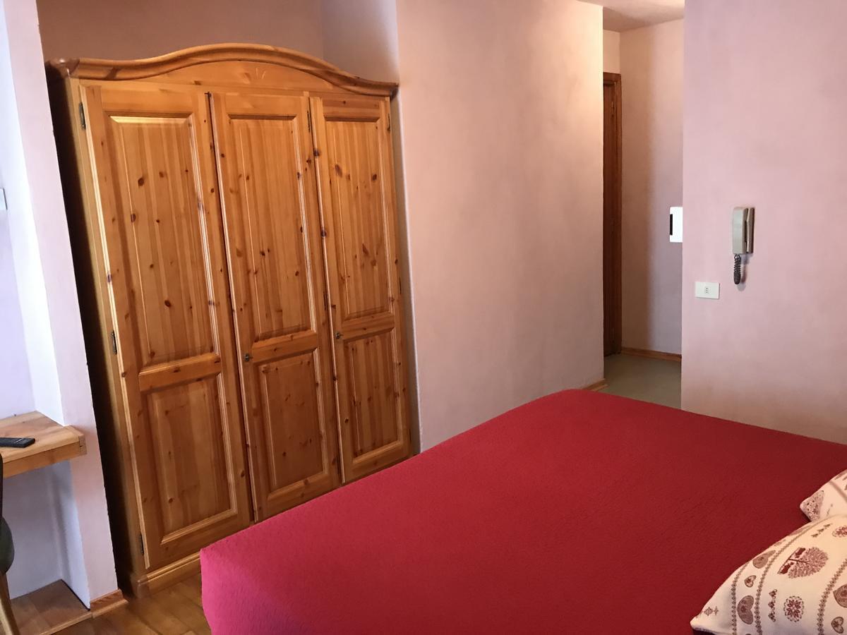 Albergo Club Alpino กริสโซโล ภายนอก รูปภาพ